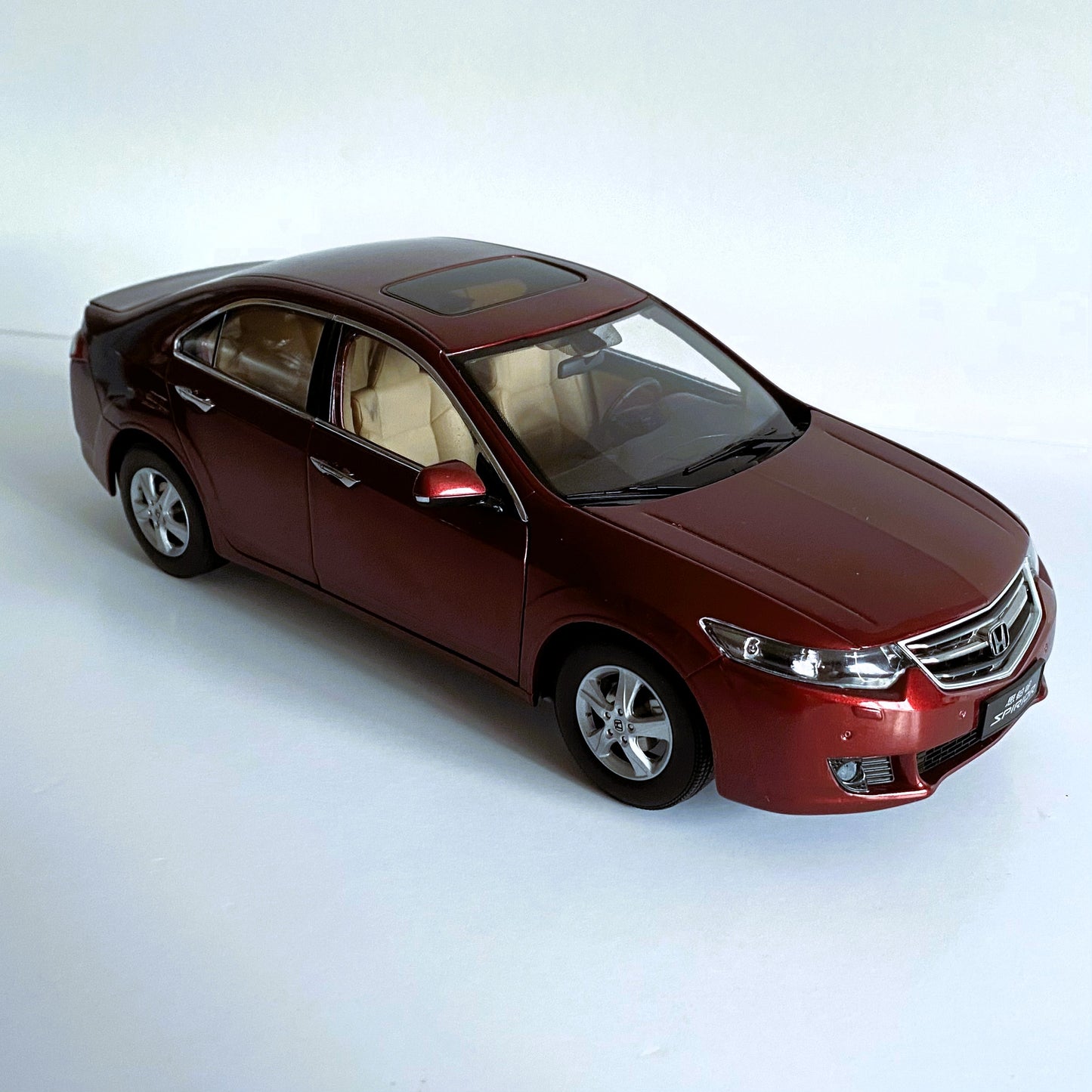 Honda Accord VIII - 1/18 model