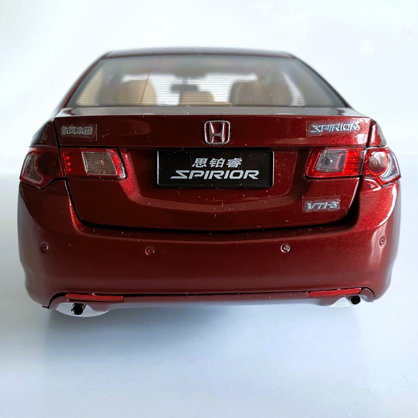 Honda Accord VIII - 1/18 model