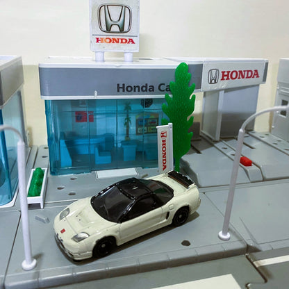 Tomica - Honda garage set (used)